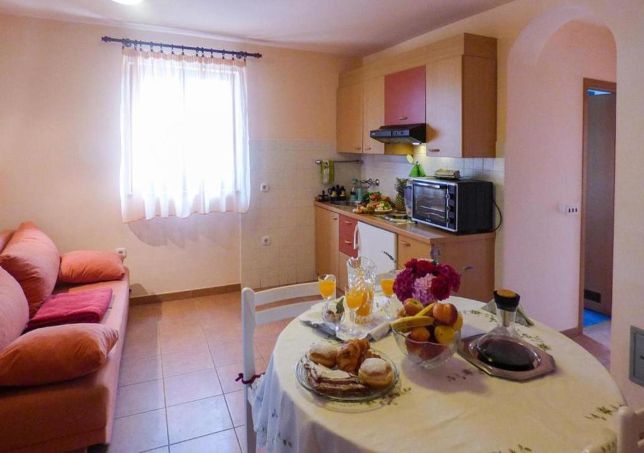 Adria Vrsar Exterior foto